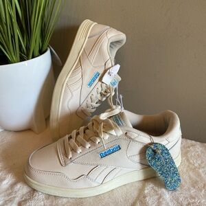 NWOT Reebok Women’s Sneaker